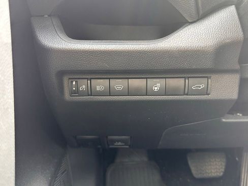 Used 2025 Toyota RAV4 XLE Premium w/ Weather Package AWD/4WD image 24