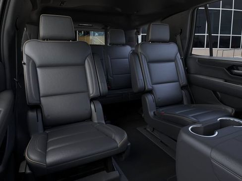 New 2026 GMC Yukon Elevation w/ Elevation Premium Package AWD/4WD image 17
