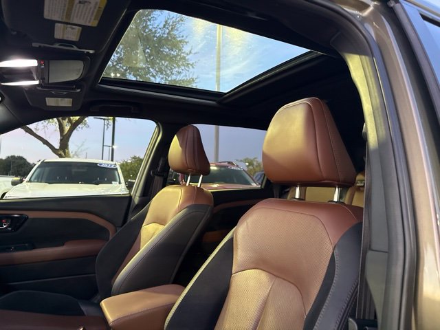 Certified 2025 Subaru Forester Touring AWD/4WD image 8