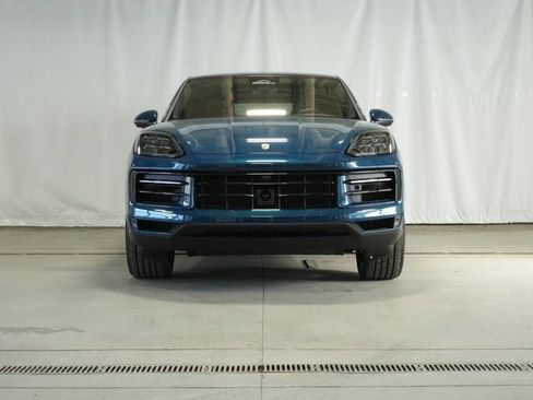 New 2026 Porsche Cayenne Coupe image 10