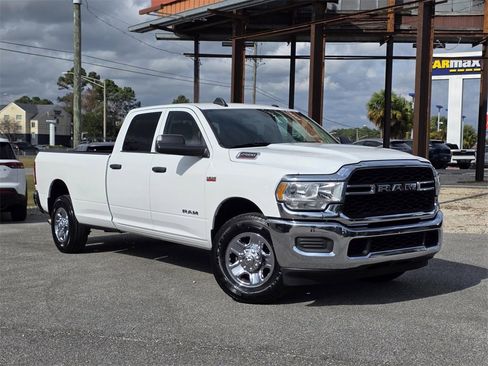 Used 2019 RAM 2500 Tradesman w/ Chrome Appearance Group image 2