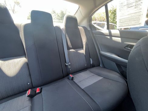 Used 2025 Nissan Sentra SV FWD image 35