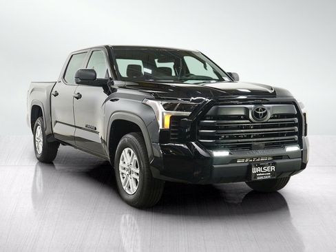 Used 2026 Toyota Tundra SR5 AWD/4WD image 9