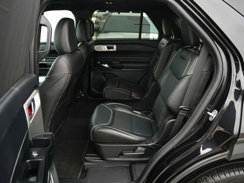 Used 2022 Ford Explorer ST w/ Equipment Group 401A image 28