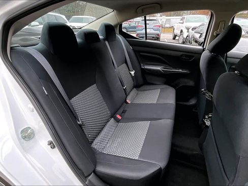 Used 2024 Nissan Versa S w/ Trunk Package image 17