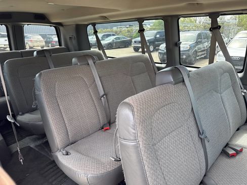 Used 2013 Chevrolet Express 3500 LT w/ LT Preferred Equipment Group RWD image 16