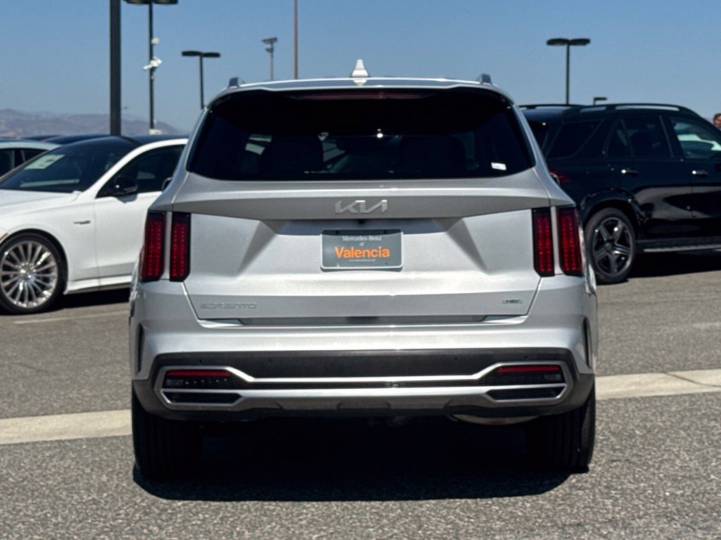 Used 2024 Kia Sorento SX Prestige AWD/4WD image 9