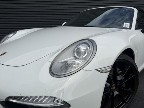 Used 2014 Porsche 911 Carrera RWD image 12