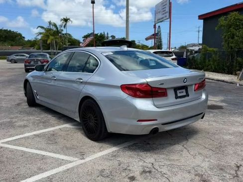 Used 2020 BMW 530e xDrive w/ Premium Package AWD/4WD image 6