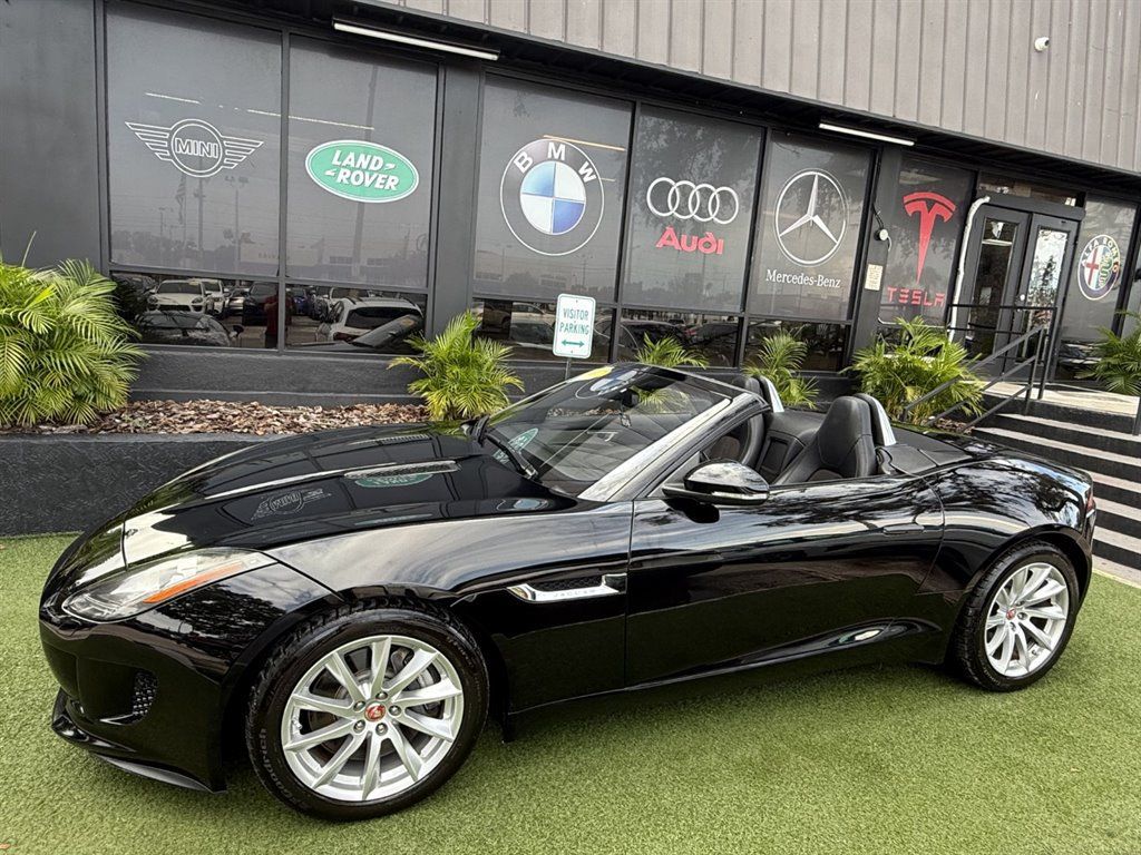Used 2017 Jaguar F-TYPE Convertible RWD image 8