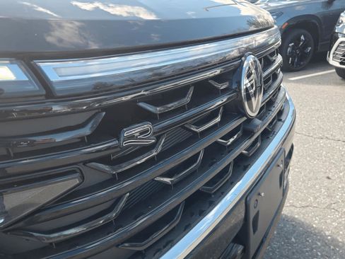 New 2026 Volkswagen Atlas SEL Premium R-Line image 6