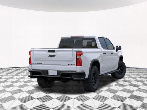 New 2026 Chevrolet Silverado 1500 ZR2 w/ LPO, Dark Essentials Package AWD/4WD image 9