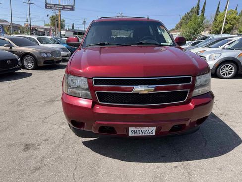 Used 2011 Chevrolet Tahoe LS image 2