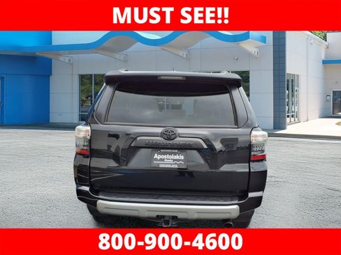 Used 2024 Toyota 4Runner TRD Off-Road Premium w/ Moonroof Package AWD/4WD image 4
