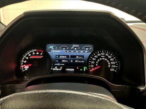 Used 2018 Ford F150 Lariat w/ Equipment Group 502A Luxury image 14