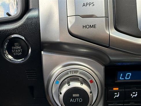 Used 2015 Toyota 4Runner Limited AWD/4WD image 24