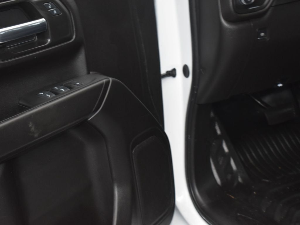 Used 2024 GMC Sierra 1500 Pro w/ Trailering Package AWD/4WD image 10