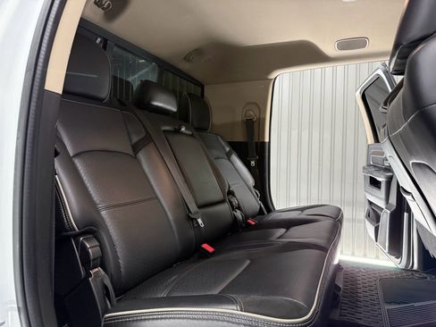 Used 2022 RAM 3500 Laramie image 34