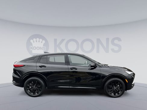 Used 2024 Buick Envista Sport Touring image 8