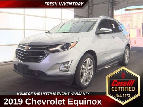 Used 2019 Chevrolet Equinox Premier AWD/4WD image 1
