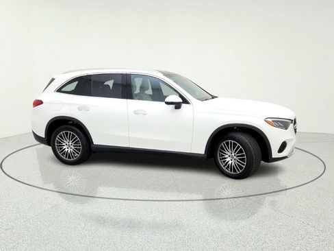 Used 2026 Mercedes-Benz GLC 300 image 6