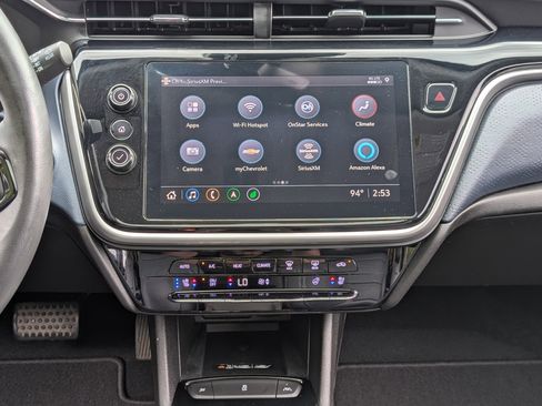 Used 2022 Chevrolet Bolt EUV Premier w/ Launch Edition FWD image 26