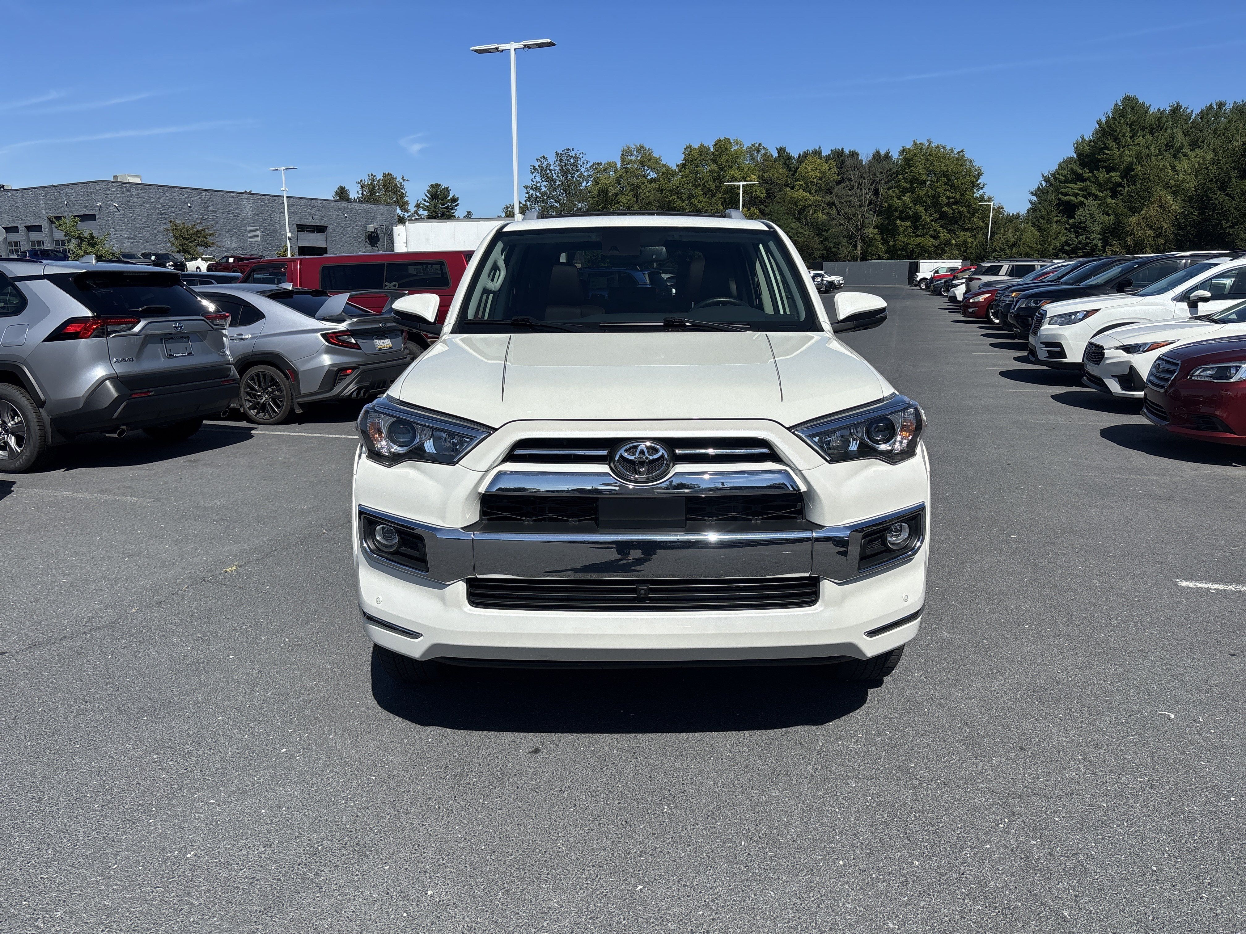 Used 2023 Toyota 4Runner Limited AWD/4WD image 17
