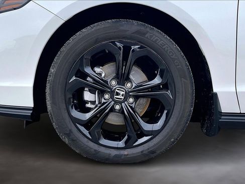 Certified 2025 Honda Accord SE image 34