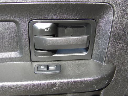 Used 2022 RAM 3500 Tradesman w/ Chrome Appearance Group AWD/4WD image 30