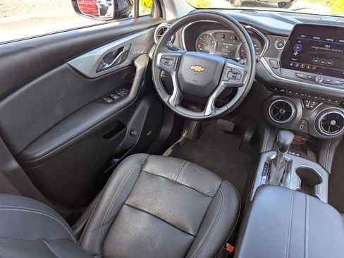Used 2024 Chevrolet Blazer LT w/ Sound & Technology Package image 17