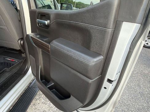 Used 2022 Chevrolet Silverado 1500 RST AWD/4WD image 22