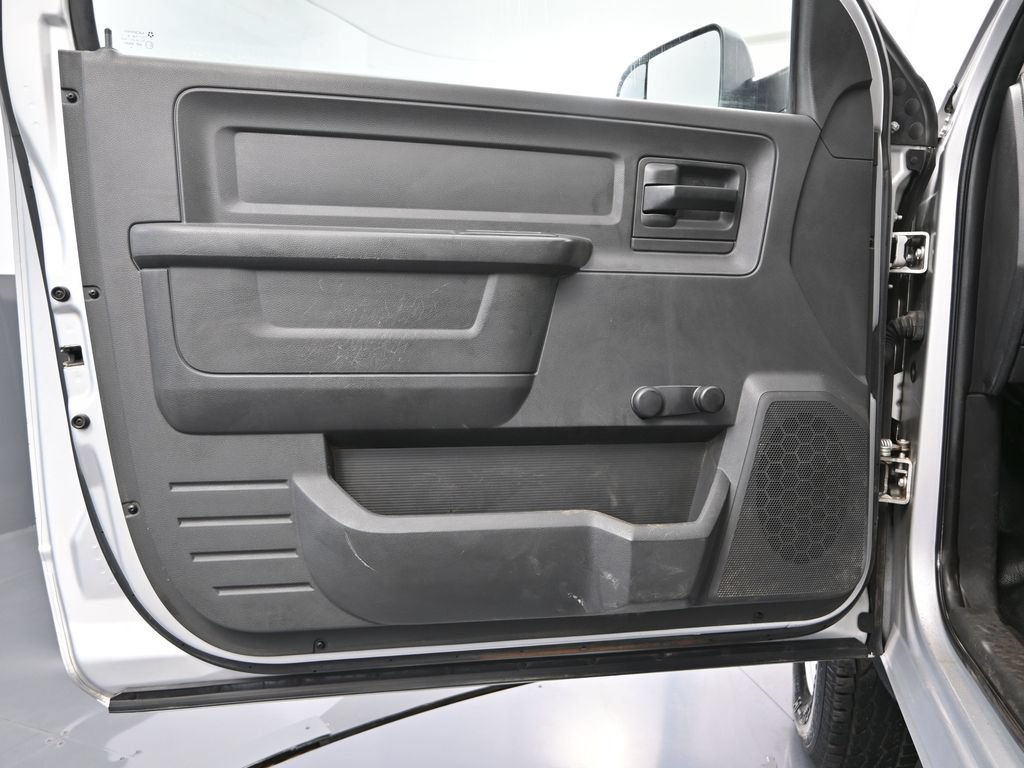 Used 2011 RAM 3500 ST w/ Trailer Brake Control Group AWD/4WD image 14