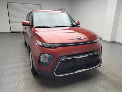 Used 2020 Kia Soul LX FWD image 14