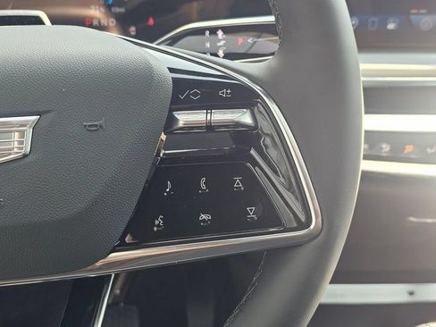 New 2026 Cadillac Lyriq Sport AWD/4WD image 25