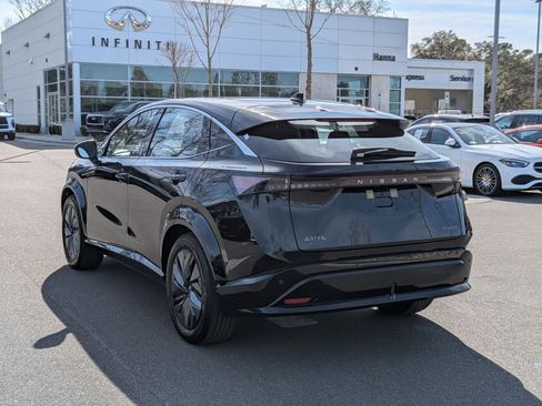 Used 2023 Nissan Ariya FWD image 5