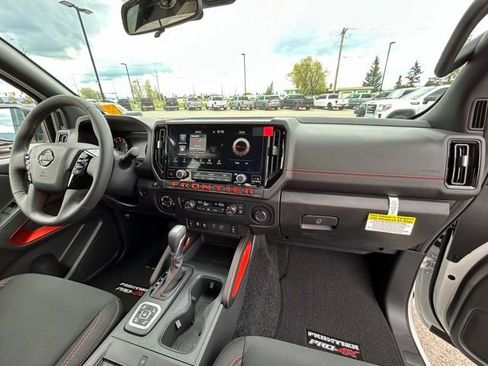 New 2026 Nissan Frontier PRO-4X w/ Pro-4x Convenience Package AWD/4WD image 31