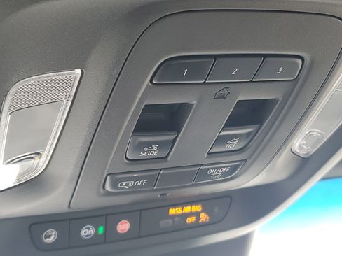 Certified 2025 Cadillac CT4 Premium Luxury image 29