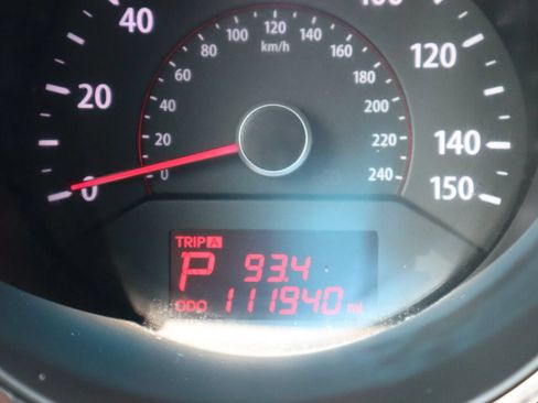 Used 2013 Kia Sorento LX FWD image 33
