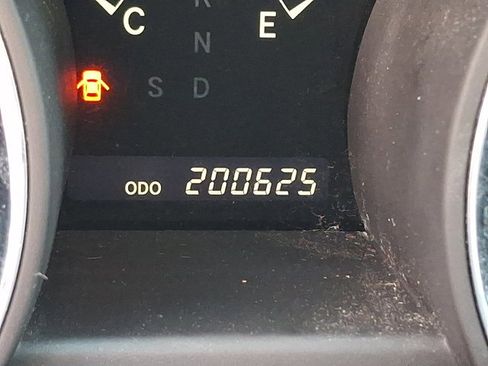 Used 2012 Toyota Highlander Limited w/ Tow Pkg image 23