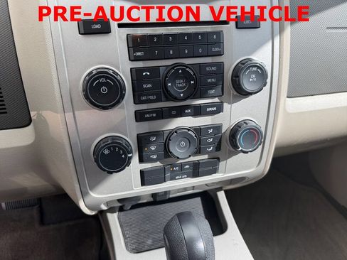 Used 2012 Ford Escape XLT FWD image 17