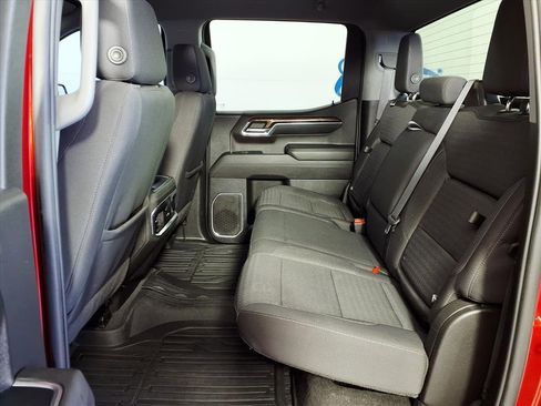 Used 2023 GMC Sierra 1500 Elevation image 9