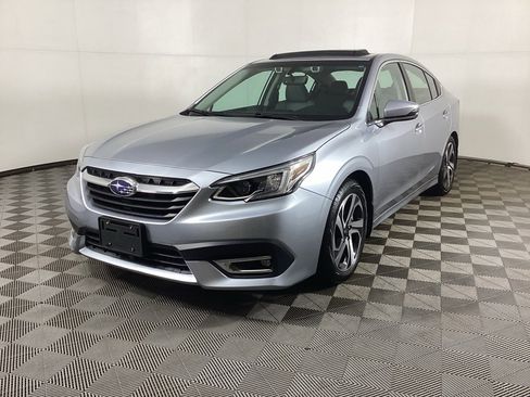 Used 2022 Subaru Legacy Limited w/ Popular Package #3 image 5