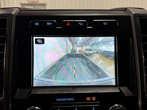 Used 2018 Ford F350 XLT w/ XLT Premium Package image 38