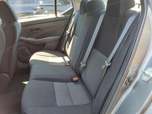 Used 2024 Nissan Sentra SV FWD image 11