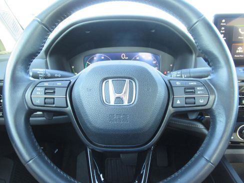 Used 2024 Honda Accord EX-L image 21