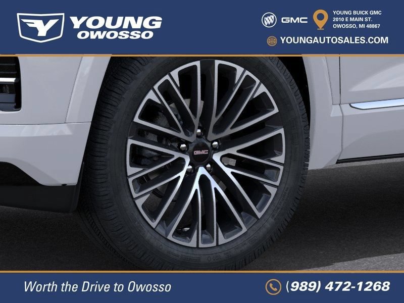New 2027 GMC Terrain Denali w/ LPO, Black Badging Package AWD/4WD image 10