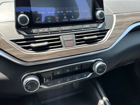 New 2026 Nissan Altima 2.5 SV FWD image 26