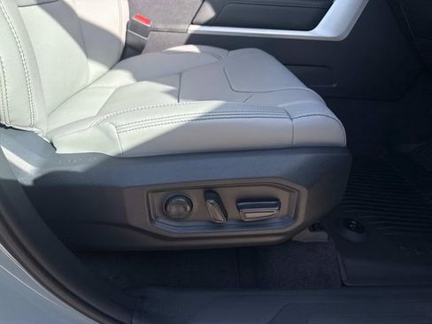 New 2026 Toyota Tundra Limited AWD/4WD image 13
