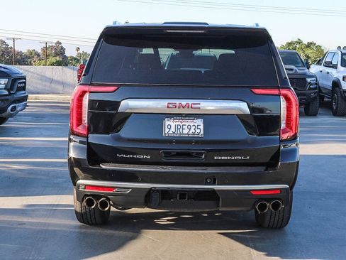 Used 2024 GMC Yukon XL Denali AWD/4WD image 8