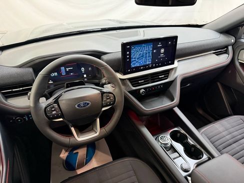 New 2026 Ford Explorer ST-Line w/ ST-Line Street Pack RWD image 10